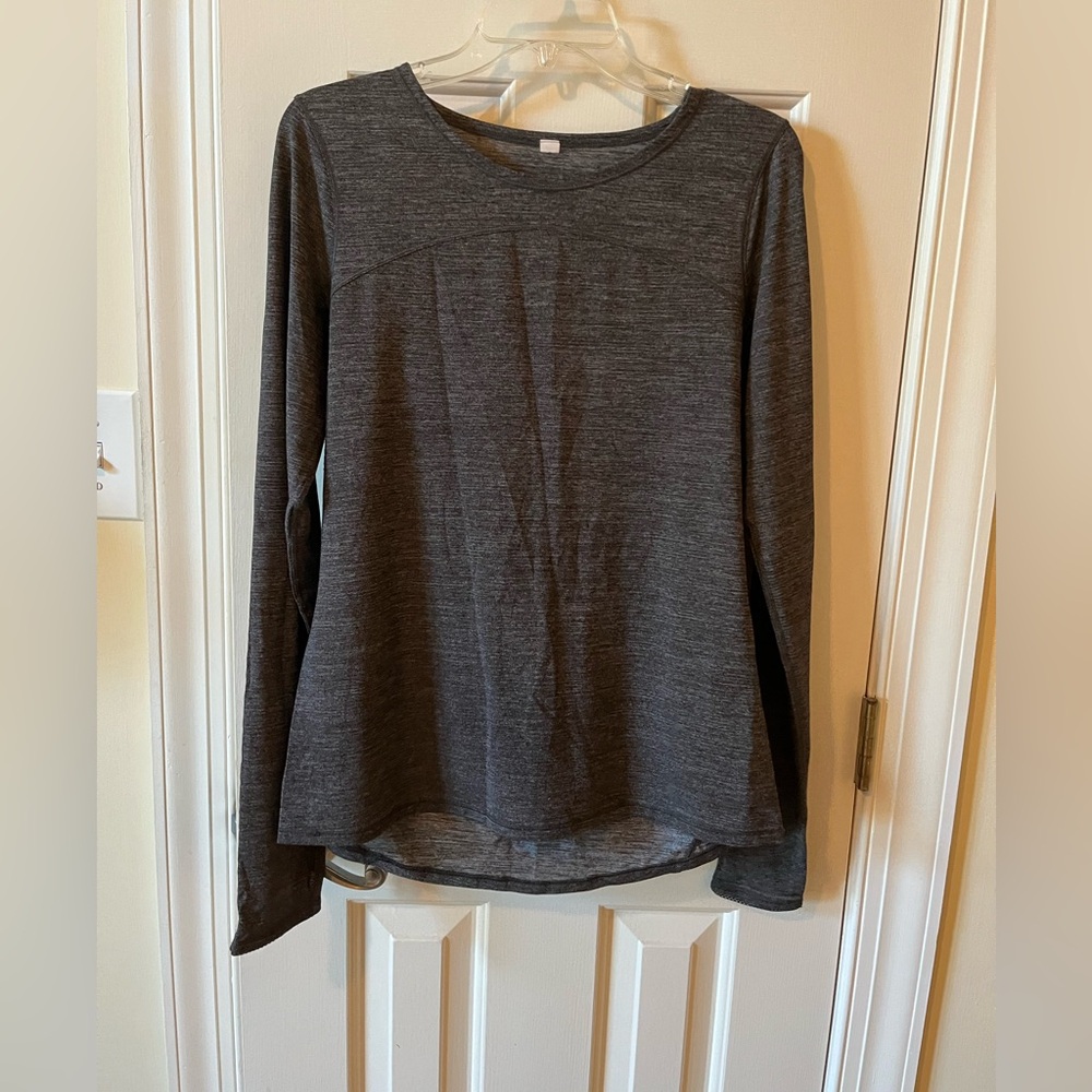 Lulu lemon top